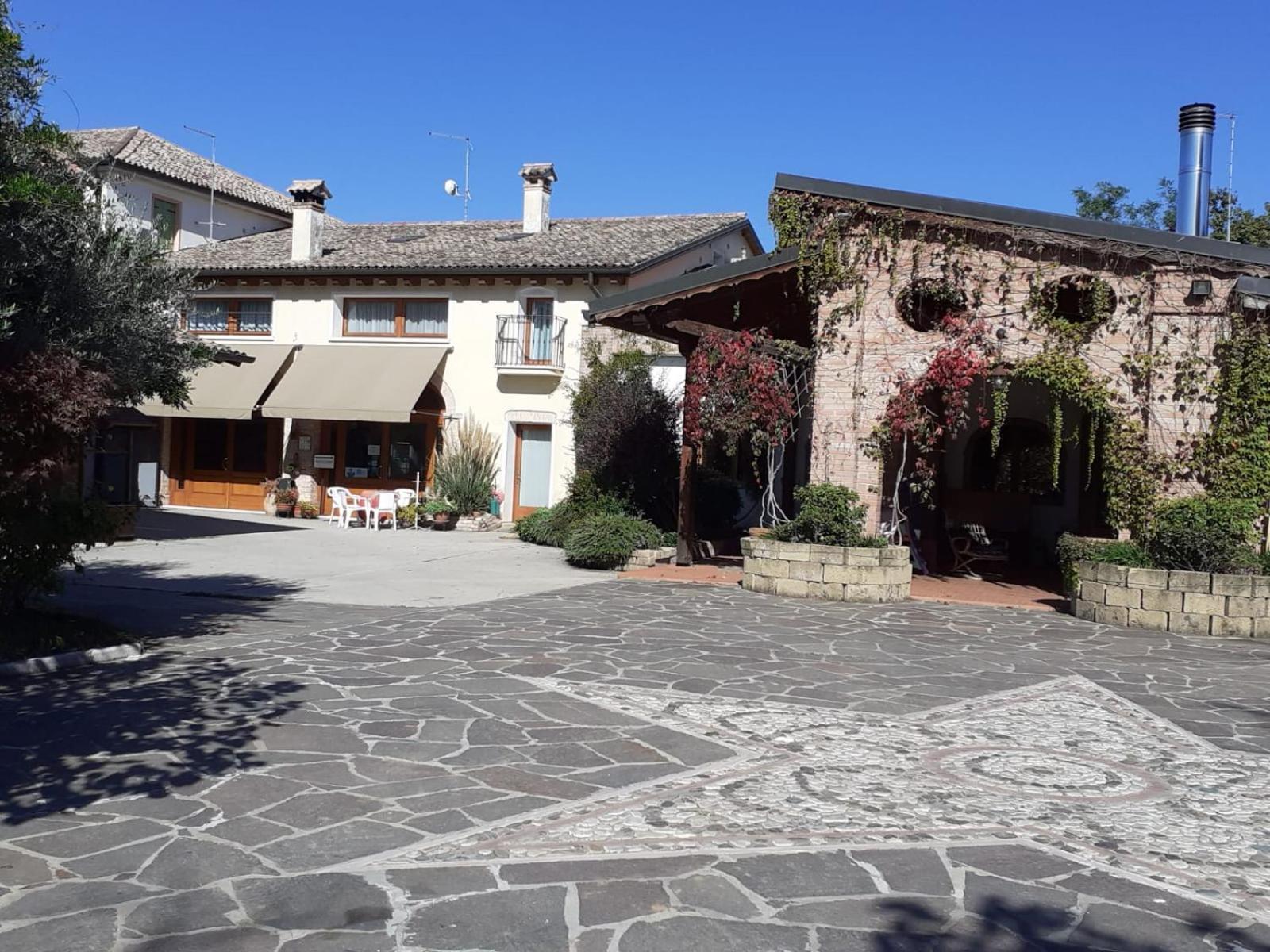 Agriturismo Melo In Fiore Con Camere E Colazioni Nella Zona Del Prosecco Docg Asolo Maser Eksteriør bilde